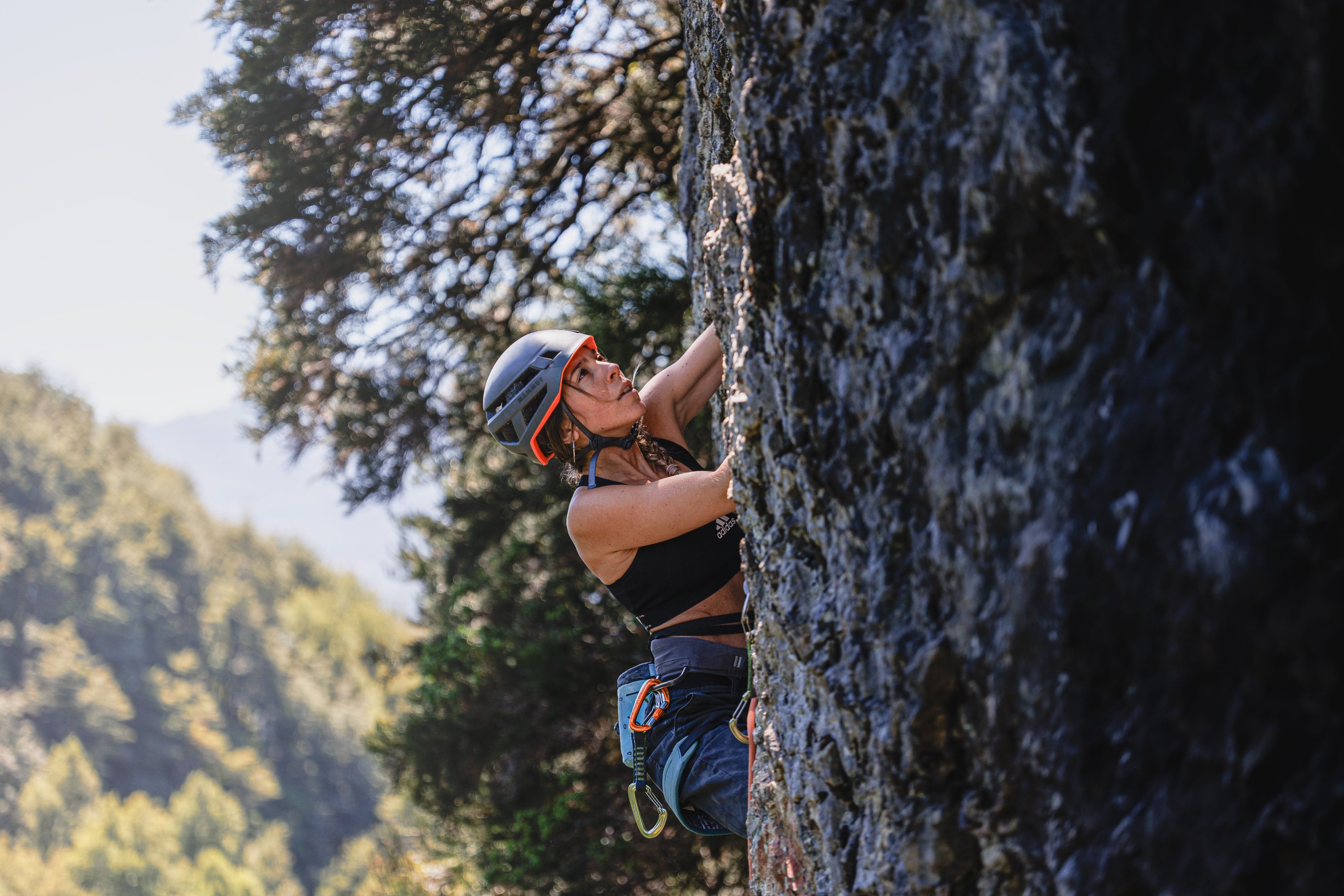 pexels-woman_climbing